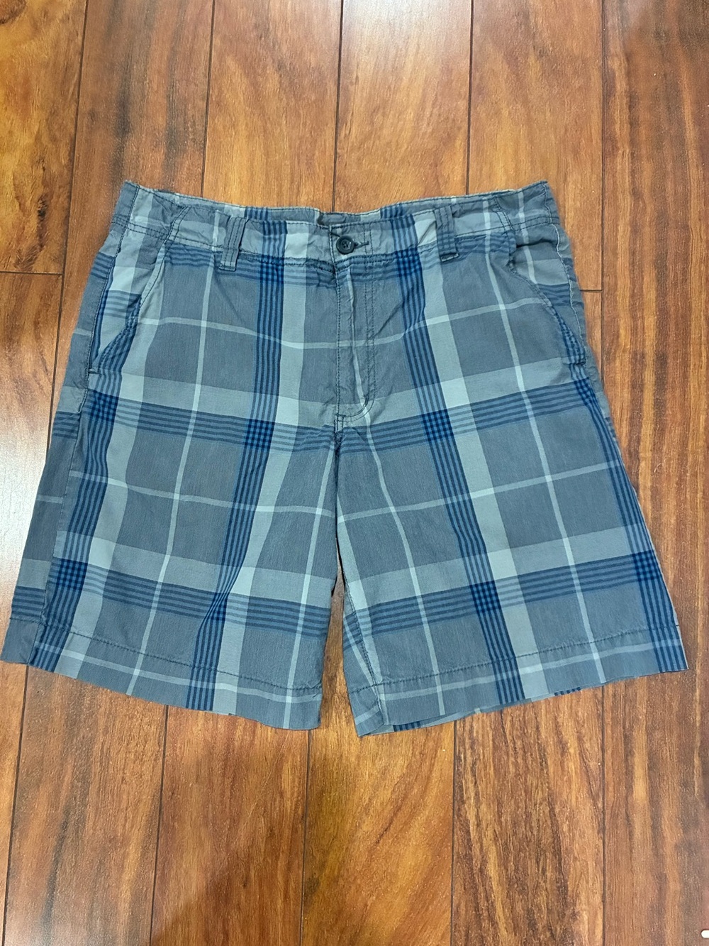 Denver Hayes Blue and Gray Plaid Flat-Front Shorts